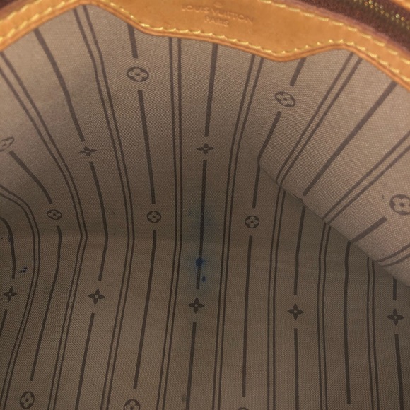 Authentic Louis Vuitton Delightful MM - Picture 3 of 8